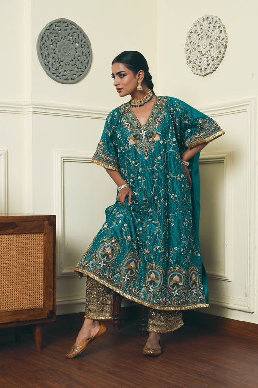 Dharini Kaftan Set