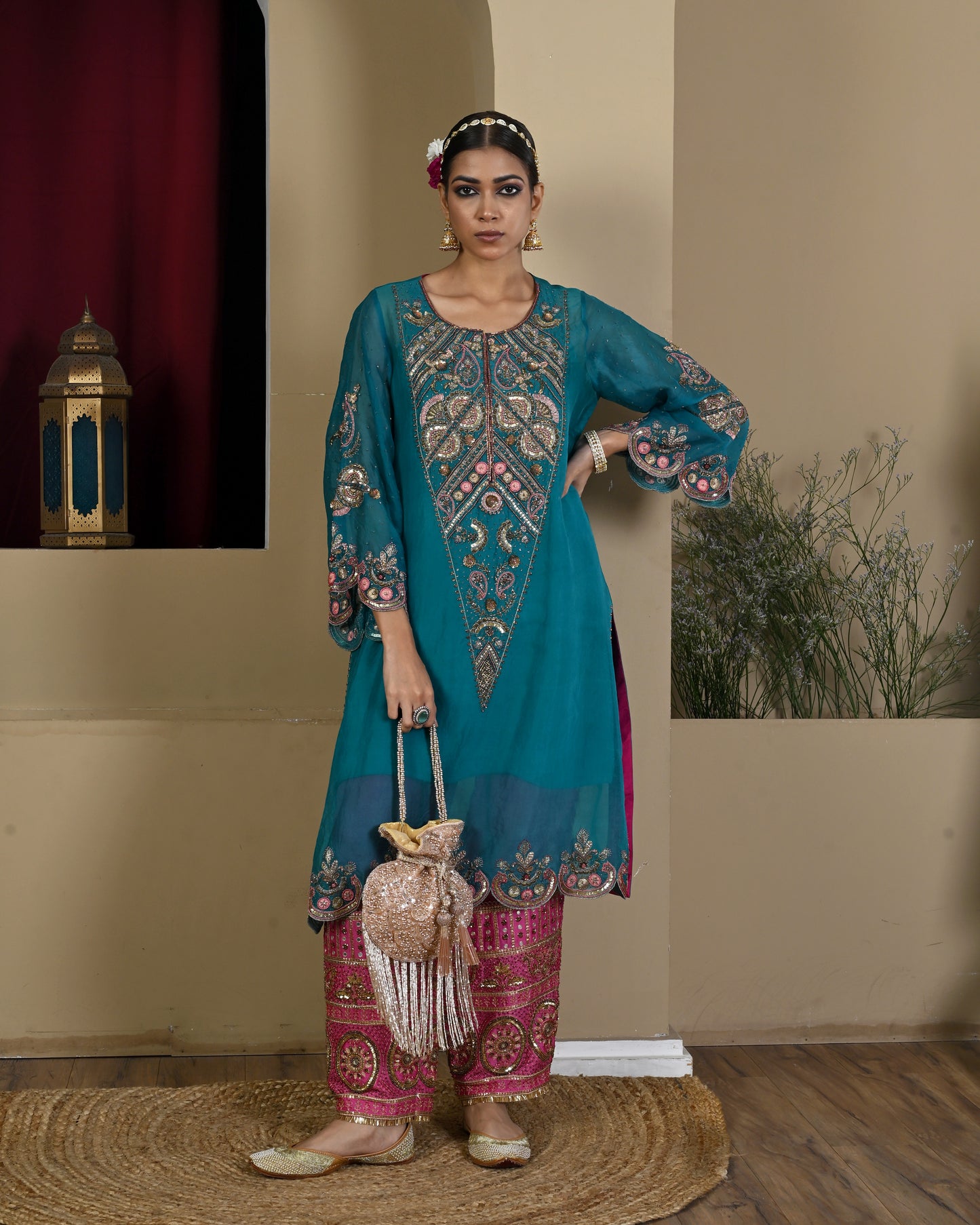 Neelotpala Kurta Set